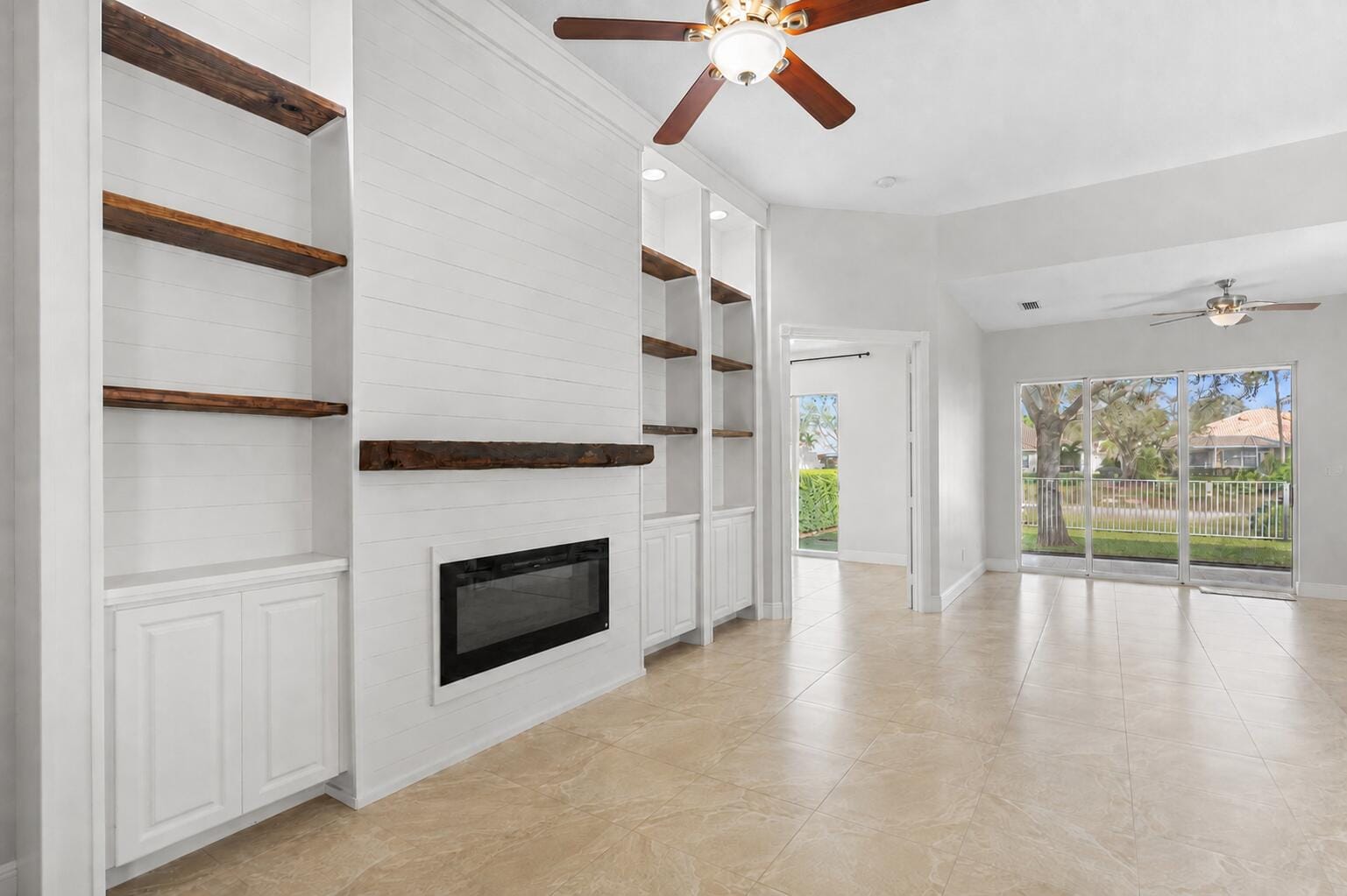 7813 Quida Drive — photo 3