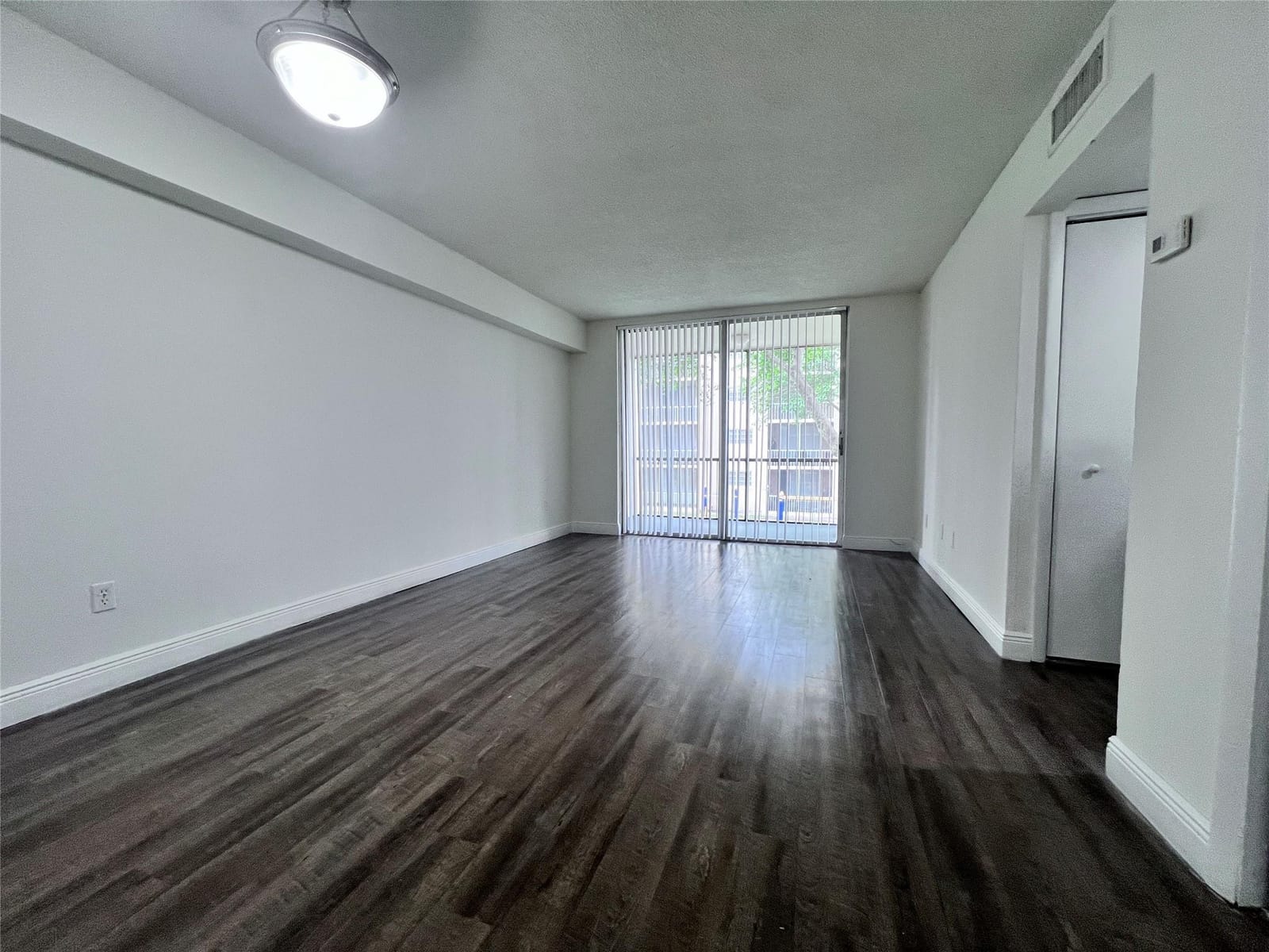 1196 NW 40th Avenue 90-215 — photo 3