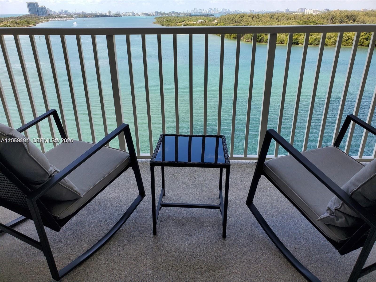 300 Bayview Drive 1102 — photo 2