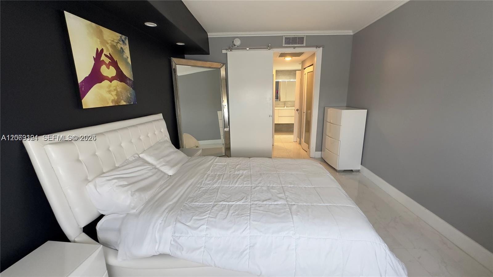 300 Bayview Drive 1102 — photo 9