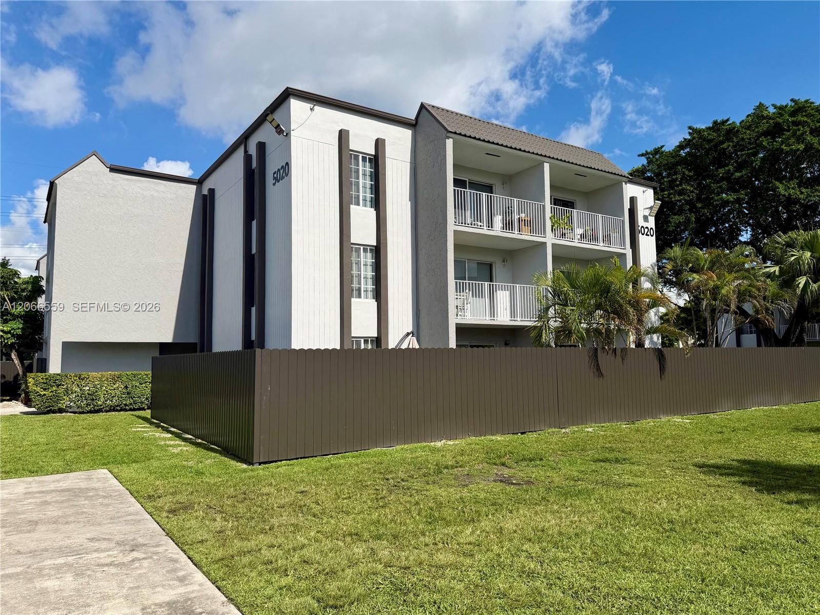5020 NW 79th Avenue 202, Doral, FL 33166