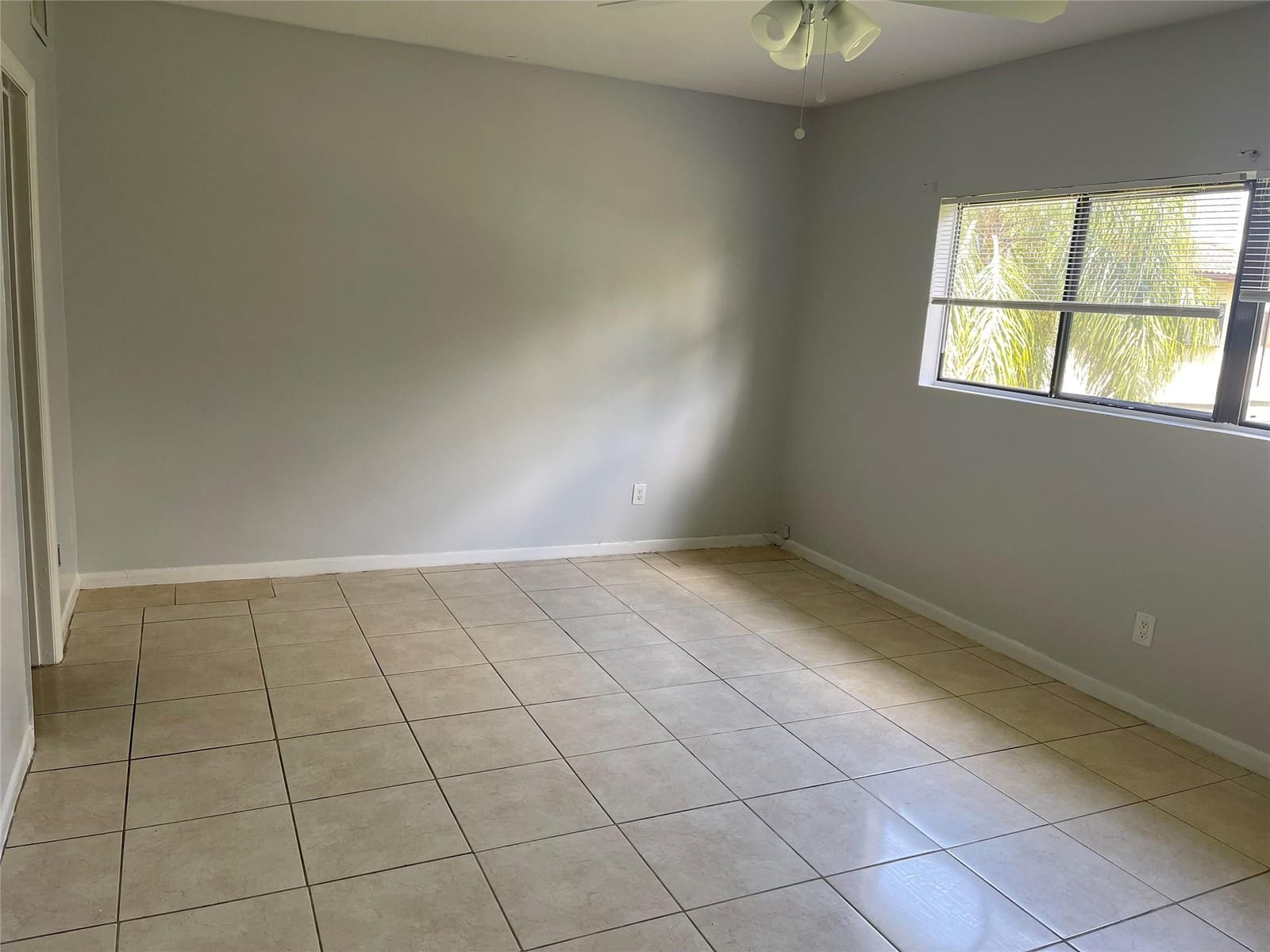 8843 SPRINGTREE LAKES Drive, Sunrise, FL 33351 photo 14