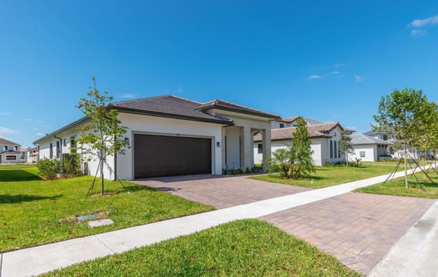 4380 SW 177th Avenue, sold in ZIP 33029, Pembroke Pines, FL