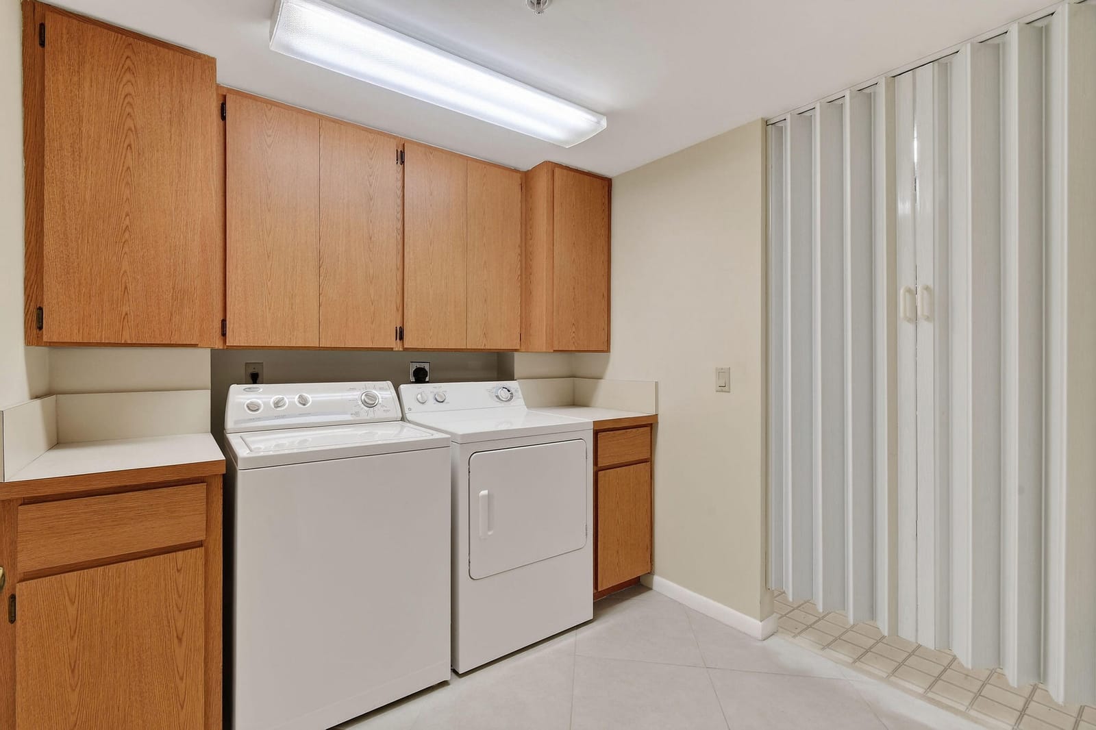 2101 Marina Isle Way 202, Jupiter, FL 33477 photo 23