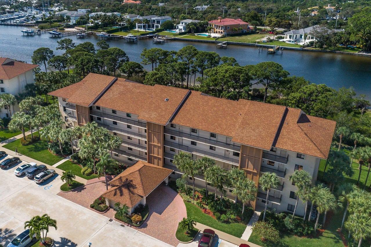 2101 Marina Isle Way 202, Jupiter, FL 33477 photo 29