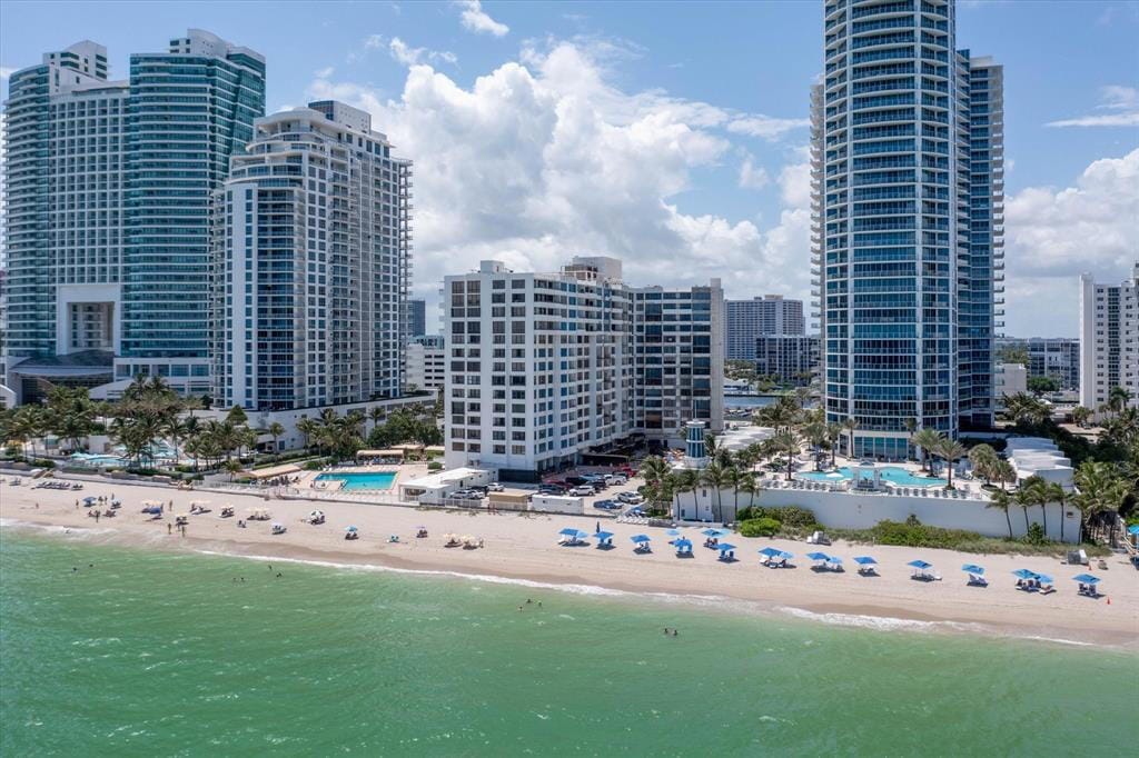 3505 S Ocean Drive 203 — photo 1