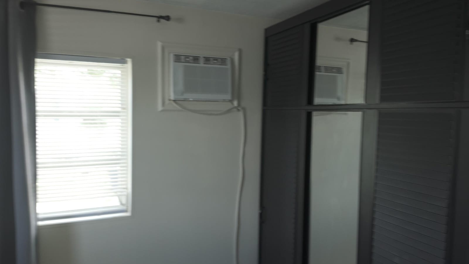 2773 NW 29th Place, Oakland Park, FL 33311 photo 15