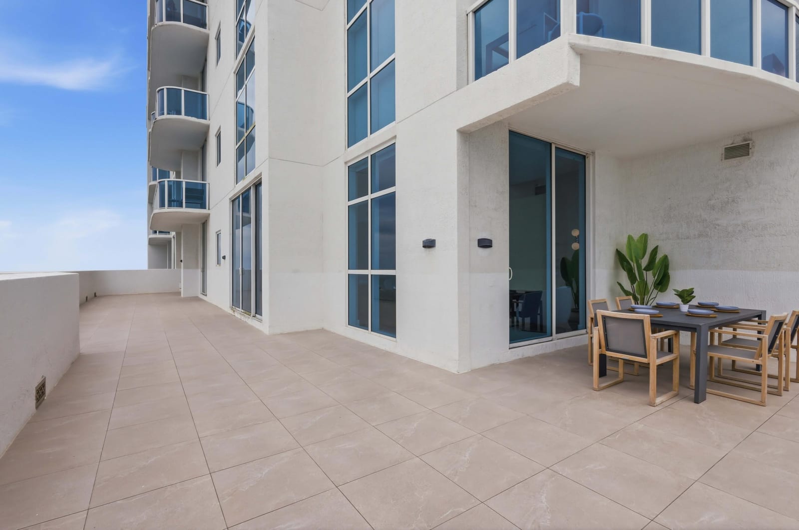 1945 S OCEAN Drive 2408, Hallandale Beach, FL 33009 photo 6