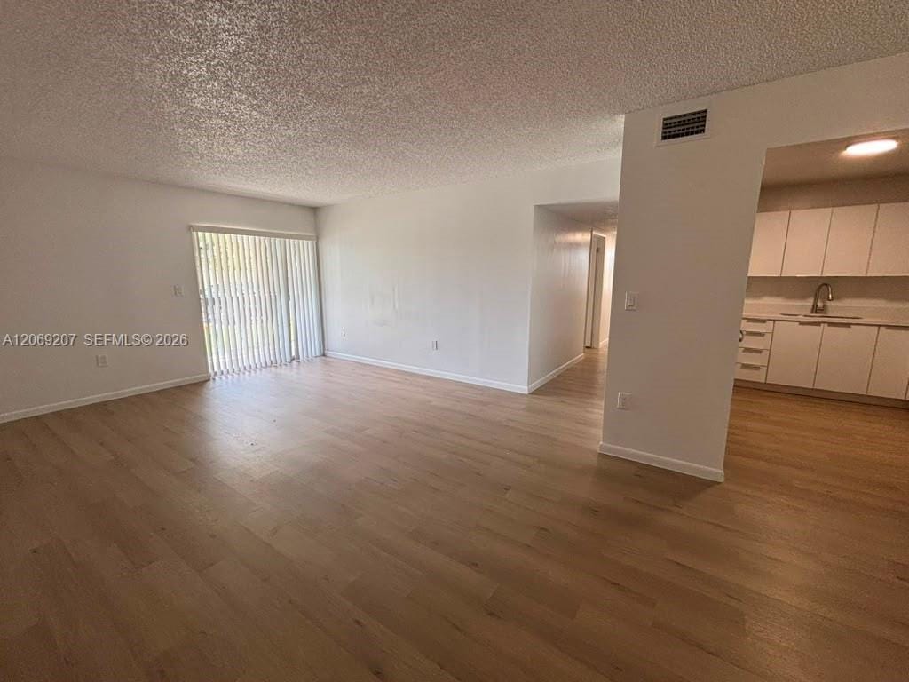 11505 NW 22nd Avenue 102, Miami, FL 33167 photo 14