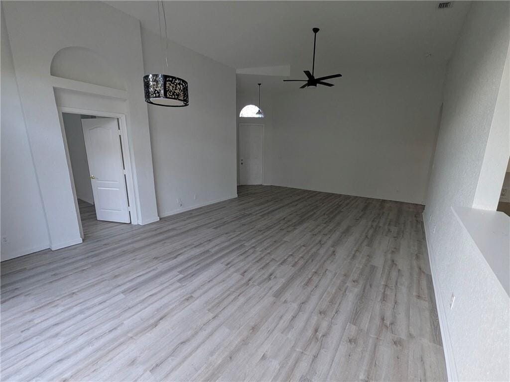 6243 ARLINGTON Way — photo 8