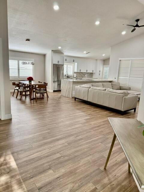 1109 NW 107TH Terrace — photo 3