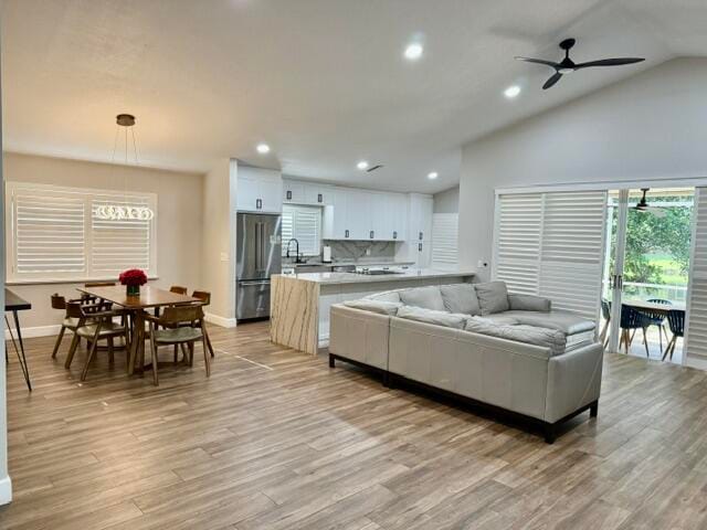 1109 NW 107TH Terrace — photo 4