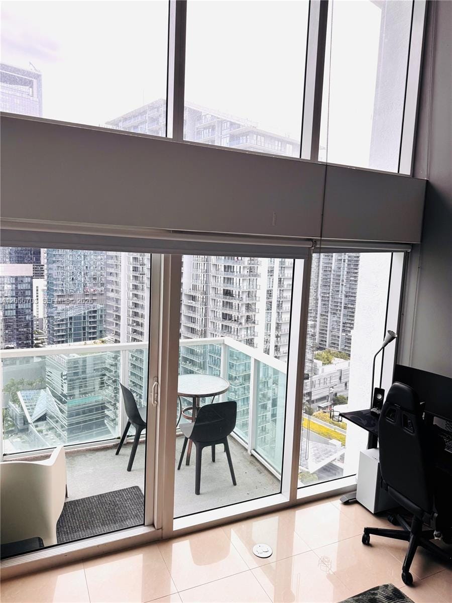 41 SE 5th 2204 — photo 8