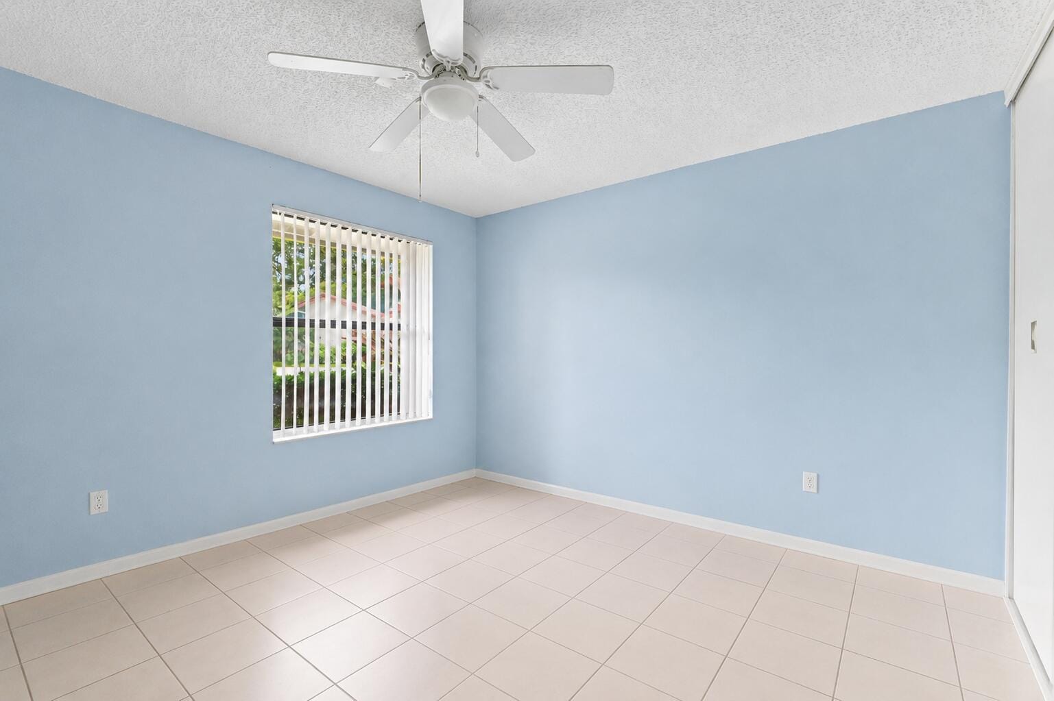 3200 Carambola Circle S — photo 8