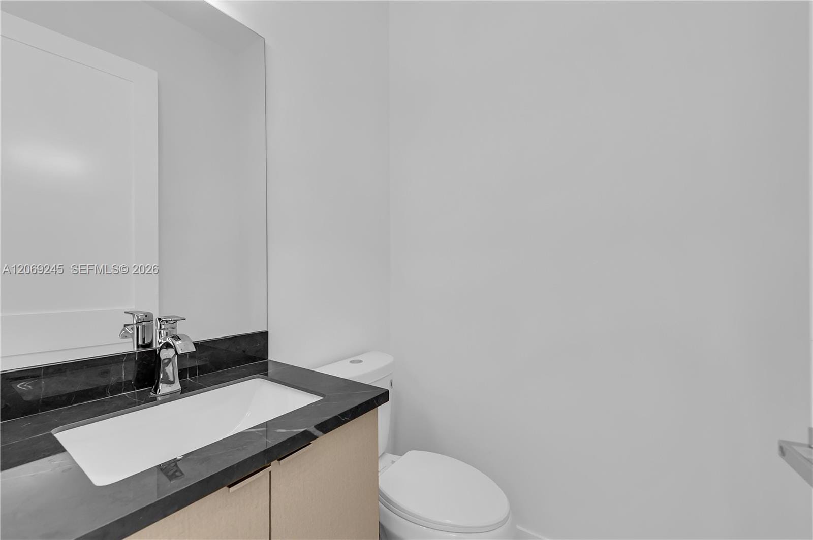 828 NE 14th Street — photo 7