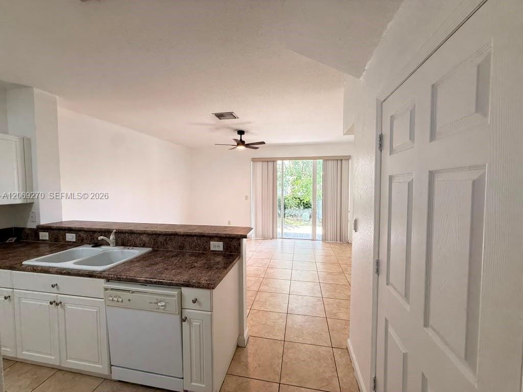 230 SE 29th Avenue 12 — photo 8