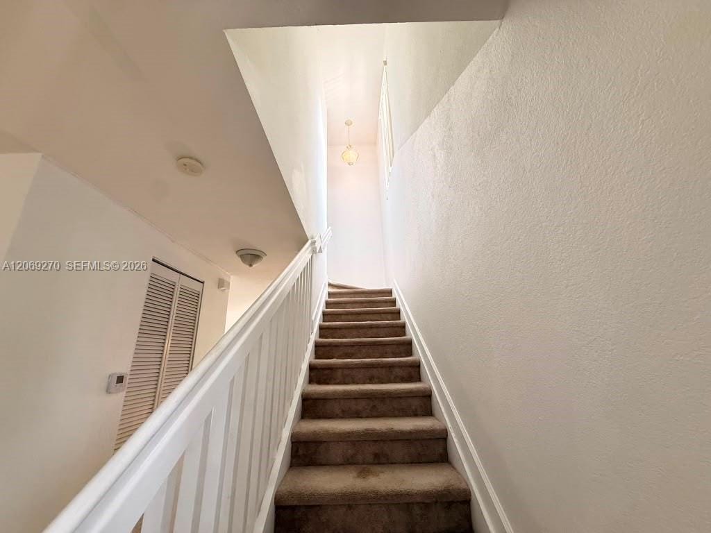 230 SE 29th Avenue 12 — photo 9