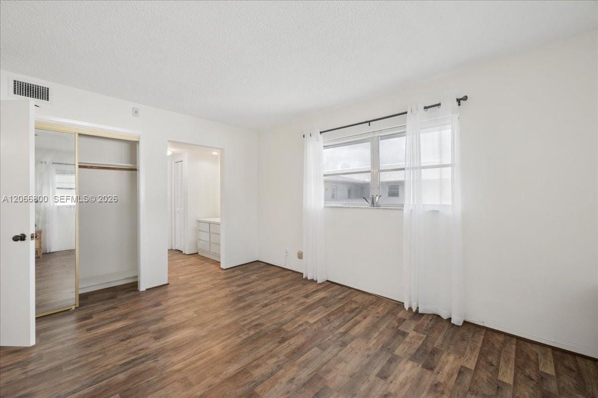 1200 Hillcrest Court 315 — photo 9