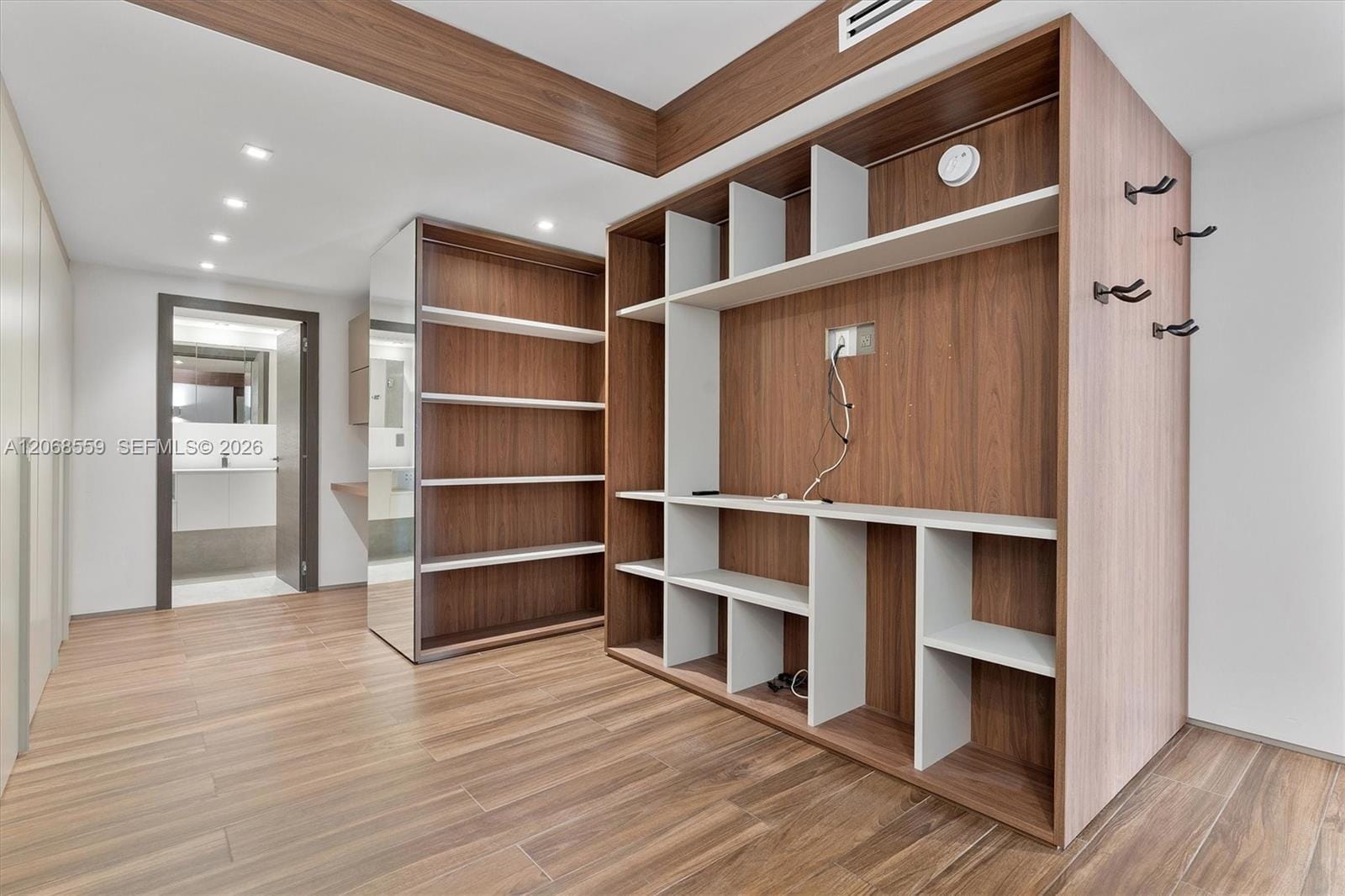 10155 Collins Avenue 902, Bal Harbour, FL 33154 photo 28