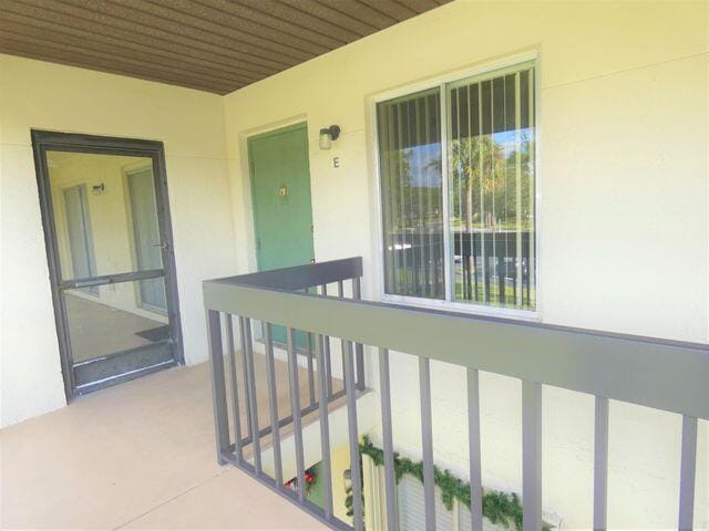 6495 E CHASEWOOD Drive E E, Jupiter, FL 33458 photo 5