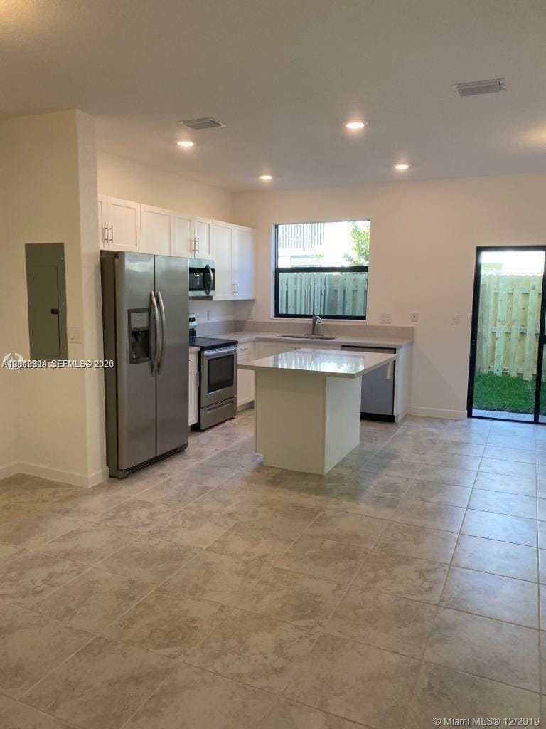 388 NE 208th Terrace, Miami, FL 33179 photo 6