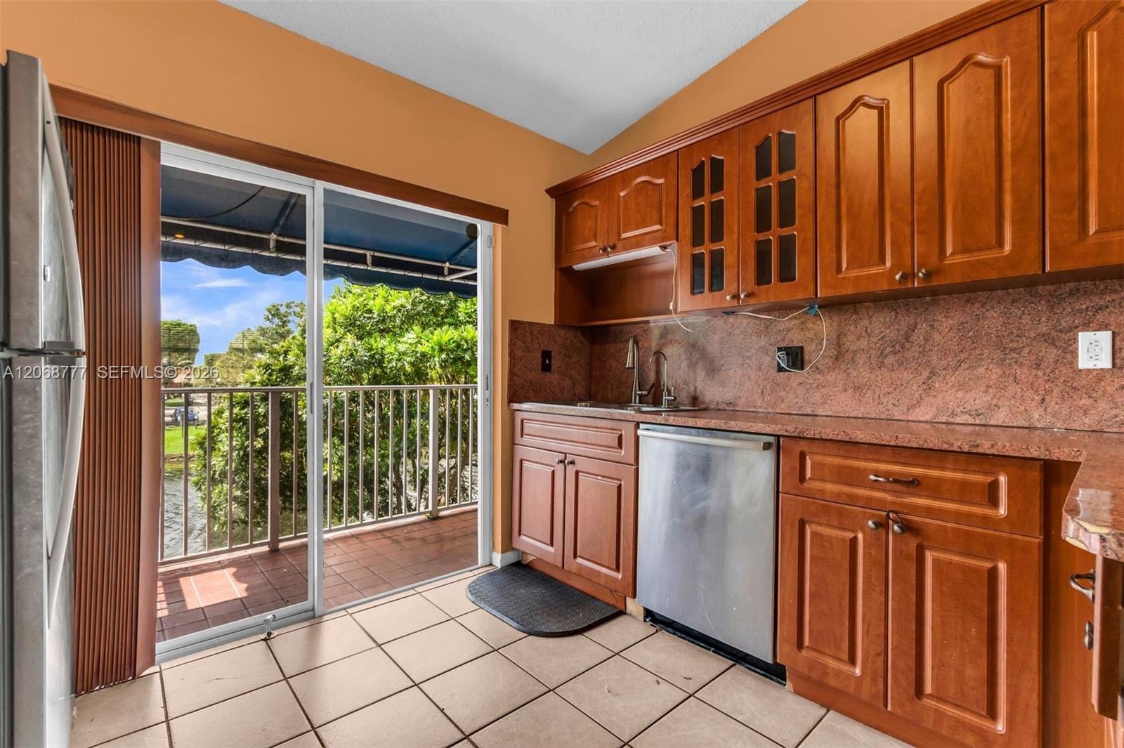 7070 NW 173rd Drive 304, Hialeah, FL 33015 photo 8