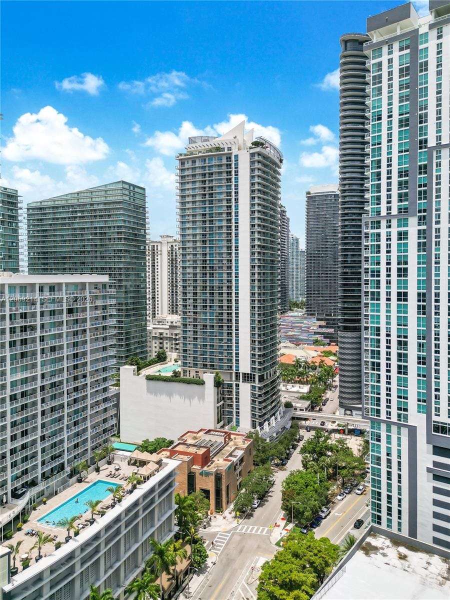 1100 S Miami Avenue 1607, Miami, FL 33130 photo 4