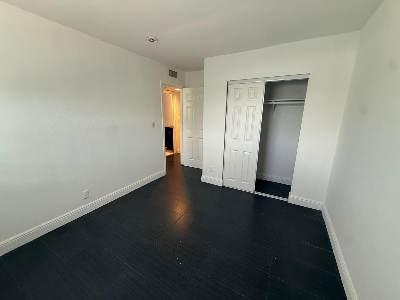 37 SW 14TH Street 17 — photo 6
