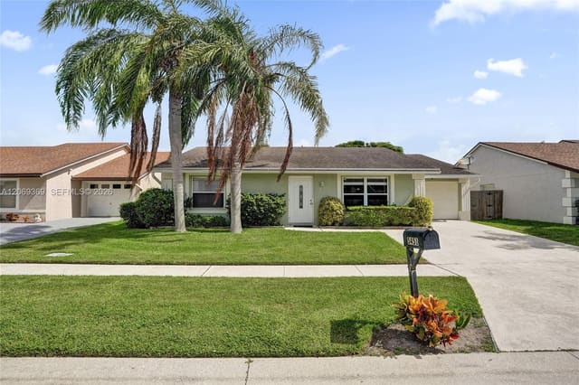 5451 Chicory Lane, Lake Worth, FL 33463