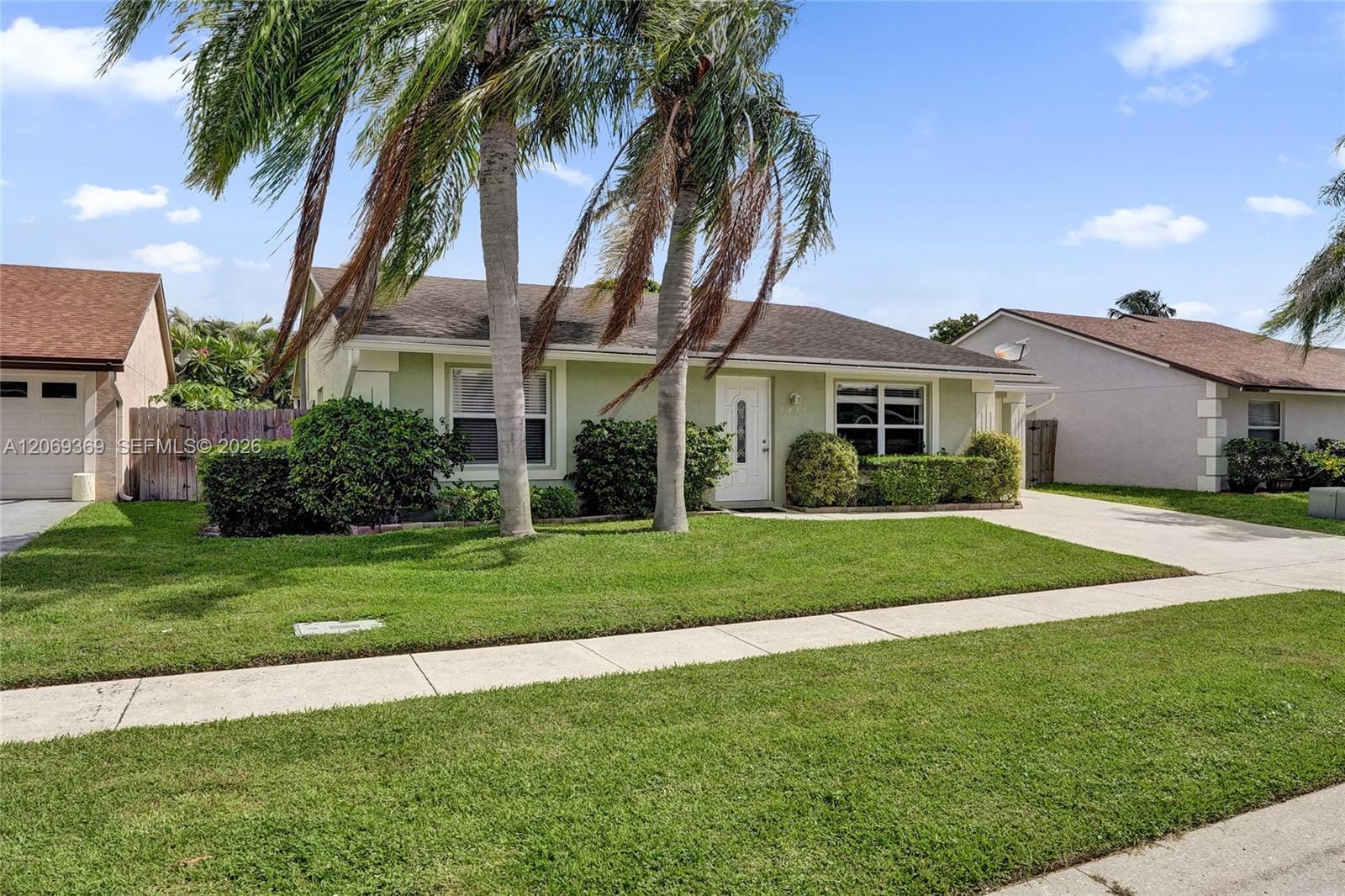 5451 Chicory Lane, Lake Worth, FL 33463 photo 2