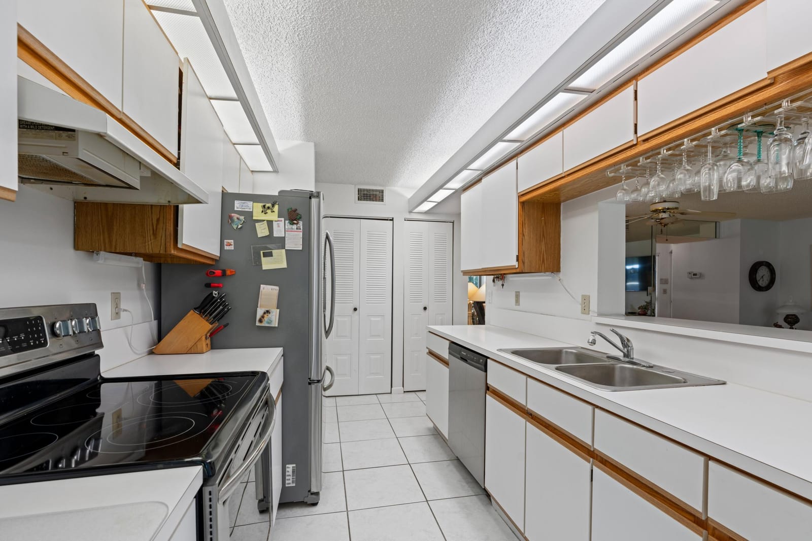 106 Half Moon Circle B1 — photo 12