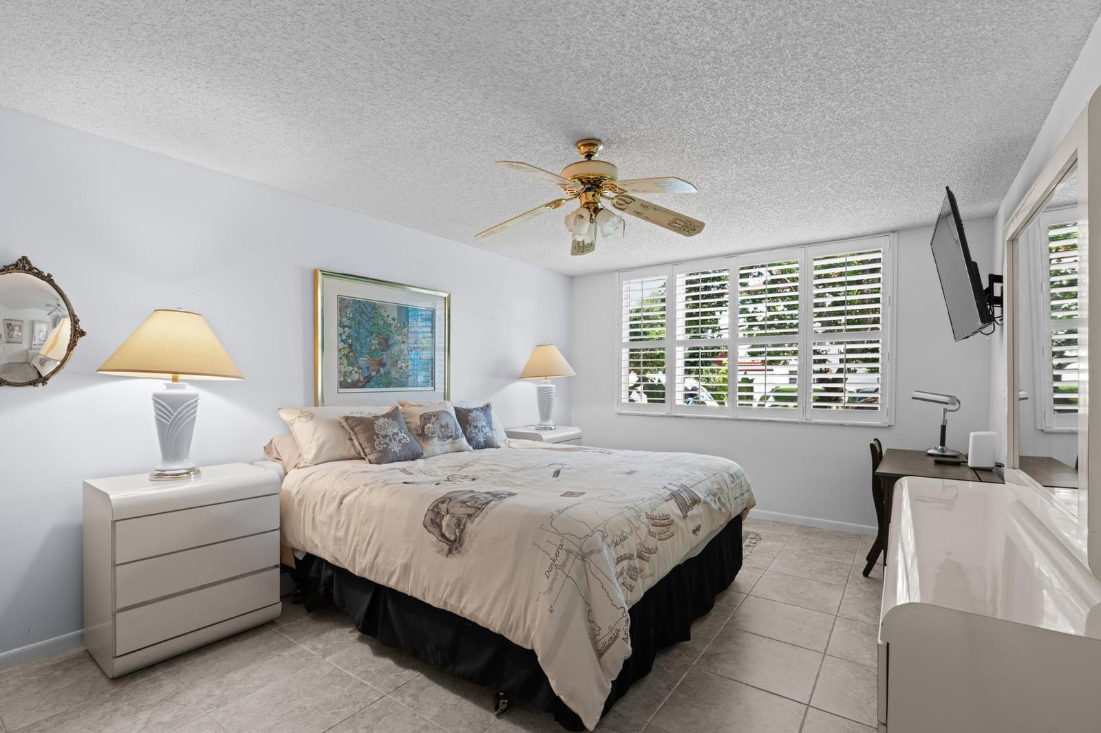 106 Half Moon Circle B1, Hypoluxo, FL 33462 photo 16