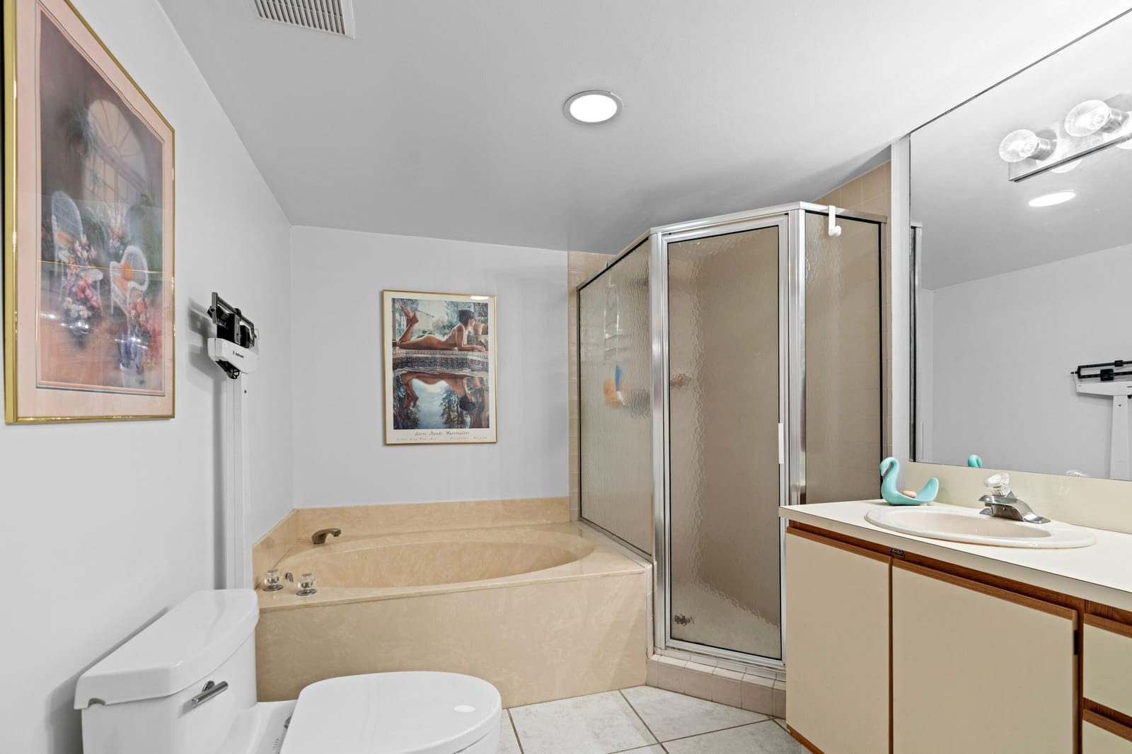 106 Half Moon Circle B1, Hypoluxo, FL 33462 photo 19