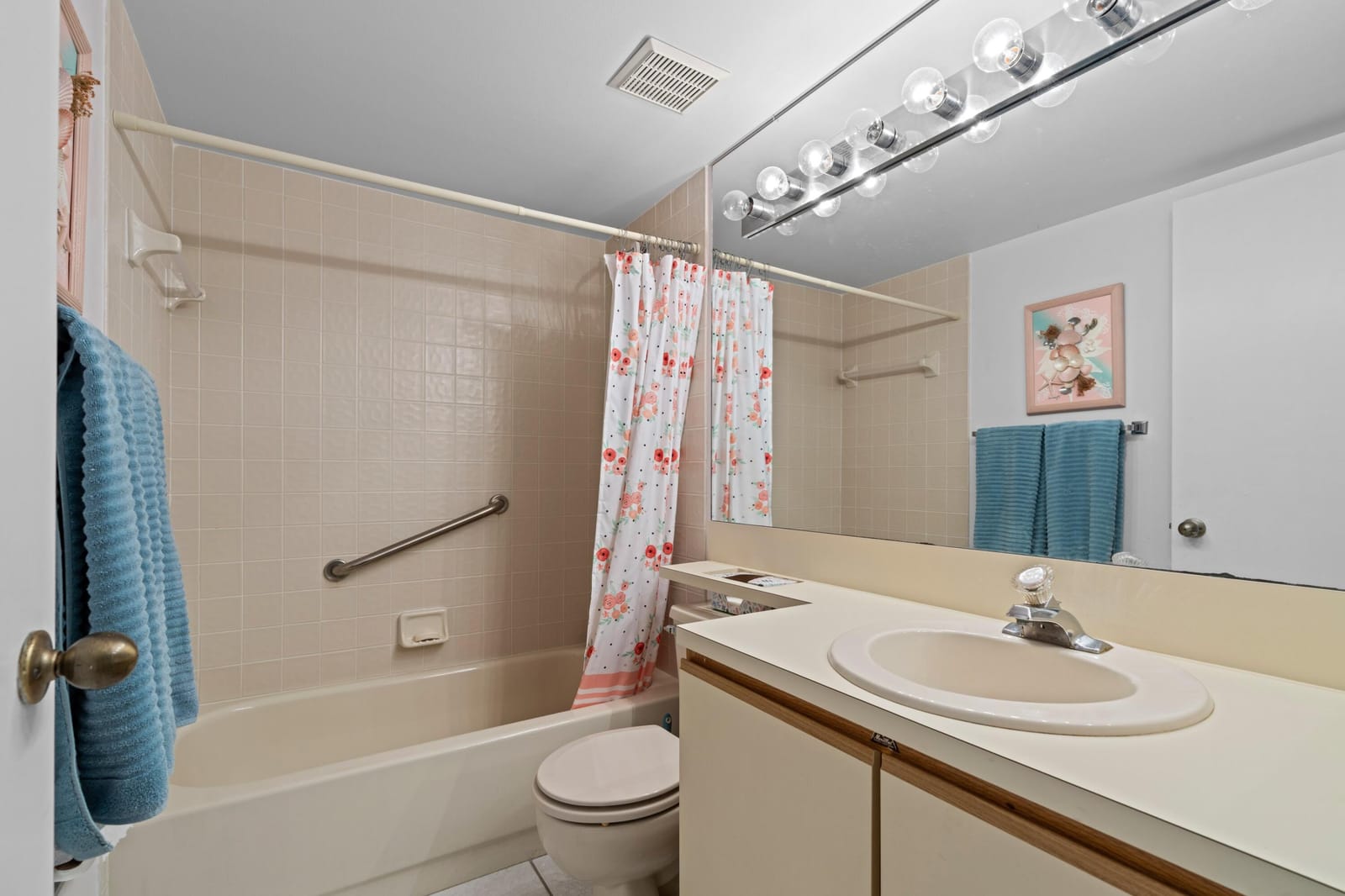 106 Half Moon Circle B1, Hypoluxo, FL 33462 photo 21
