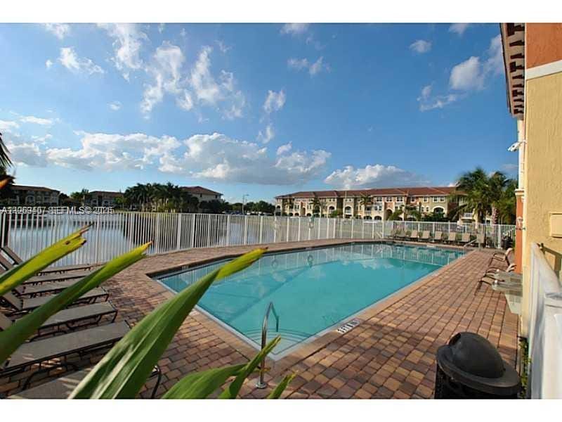 10855 NW 88th Terrace 103, Doral, FL 33178 photo 25
