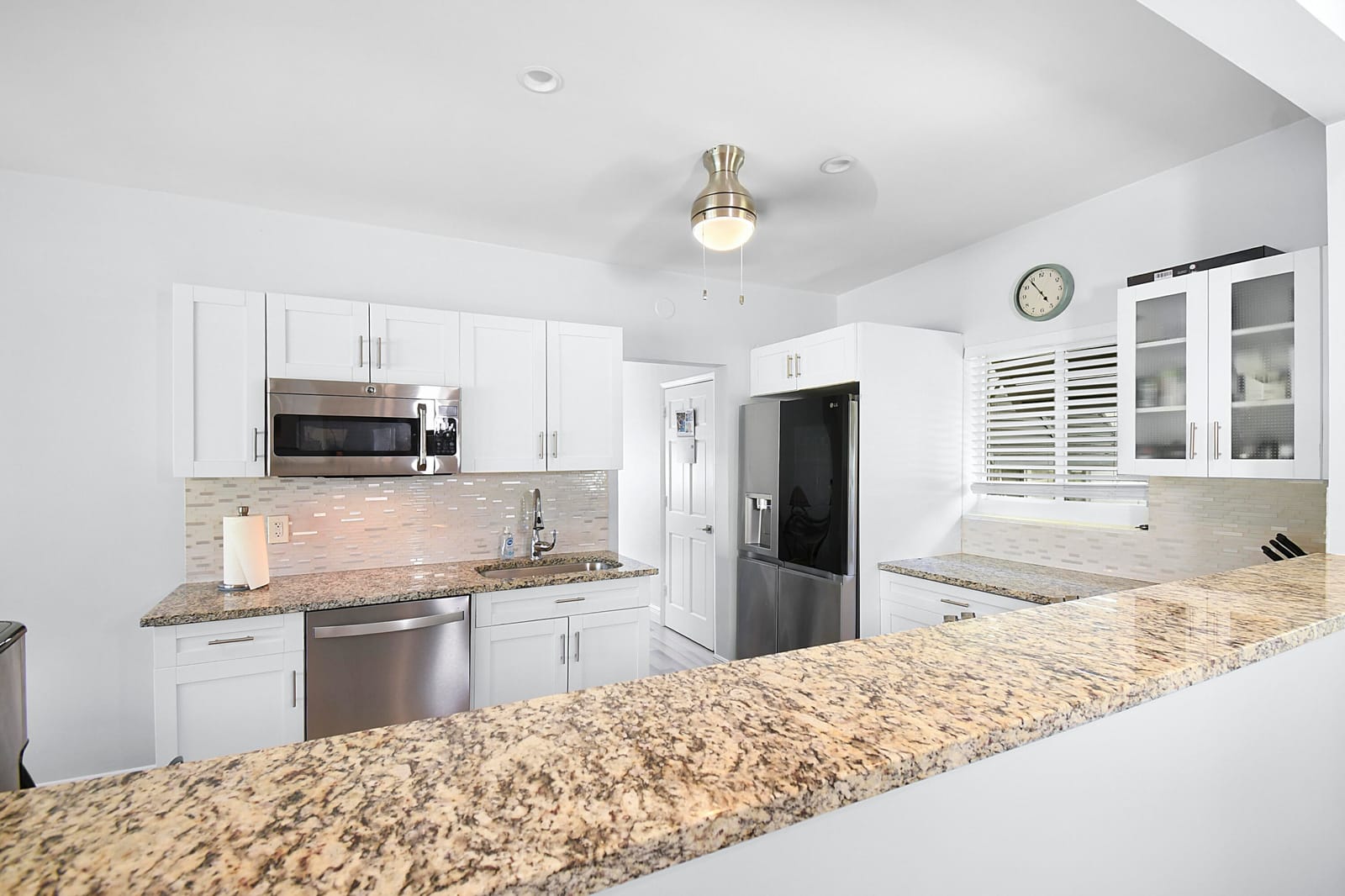 640 W ILEX Drive, Lake Park, FL 33403 photo 8