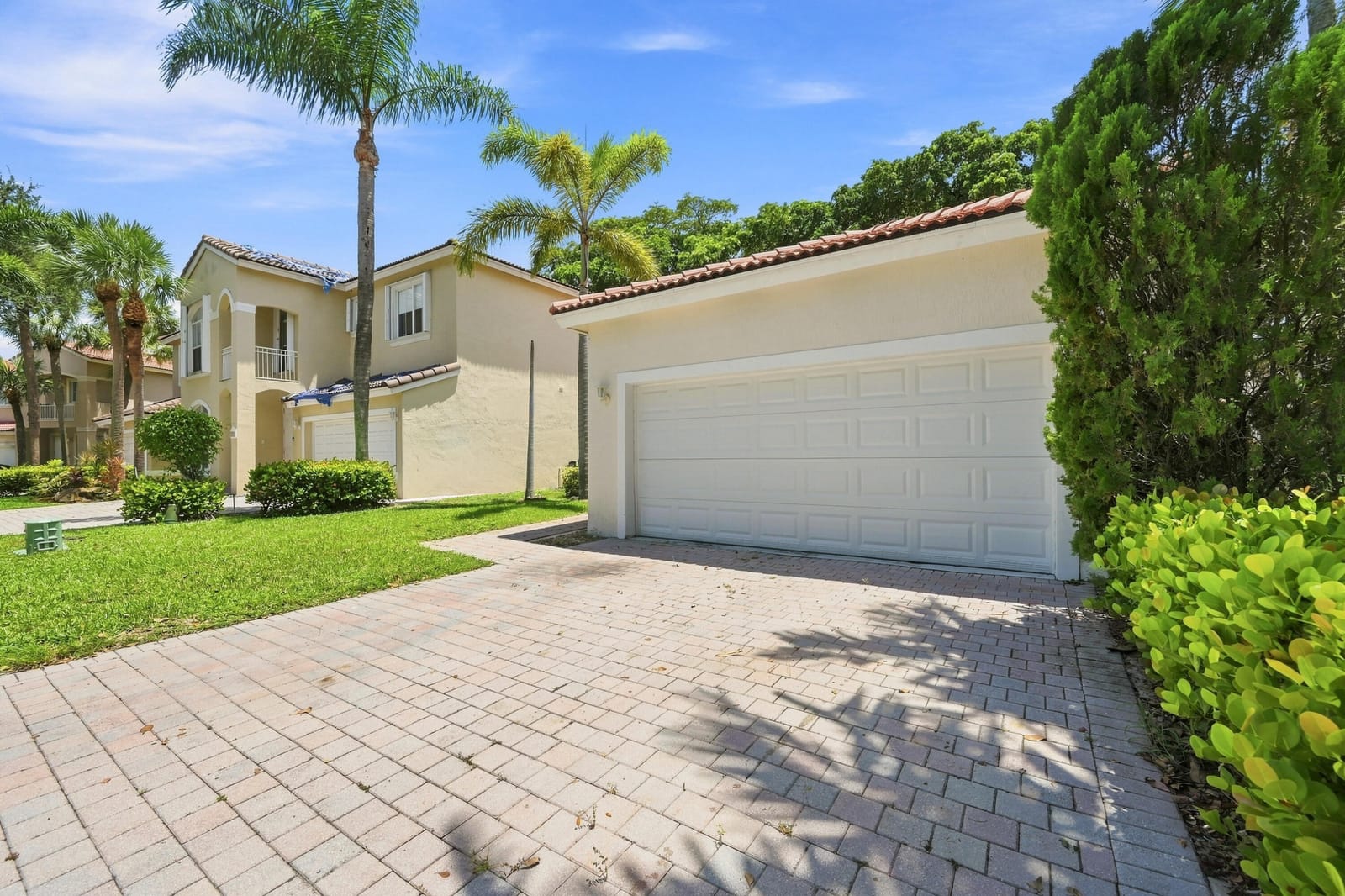 7778 NW 17th Place — photo 3