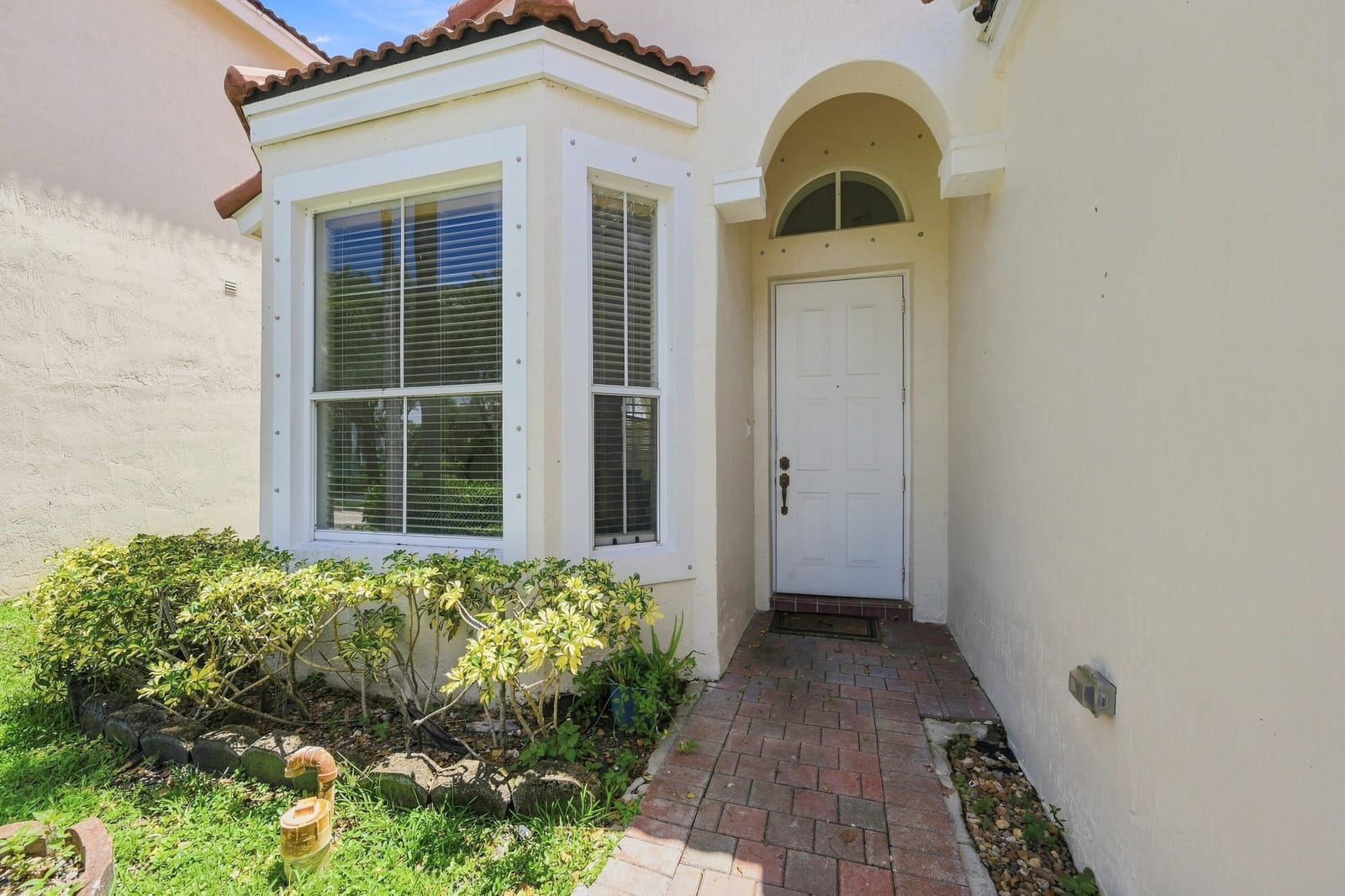 7778 NW 17th Place — photo 5