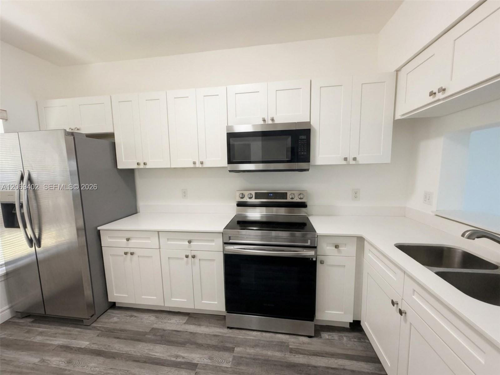 3152 SW 49th Street 126 — photo 4