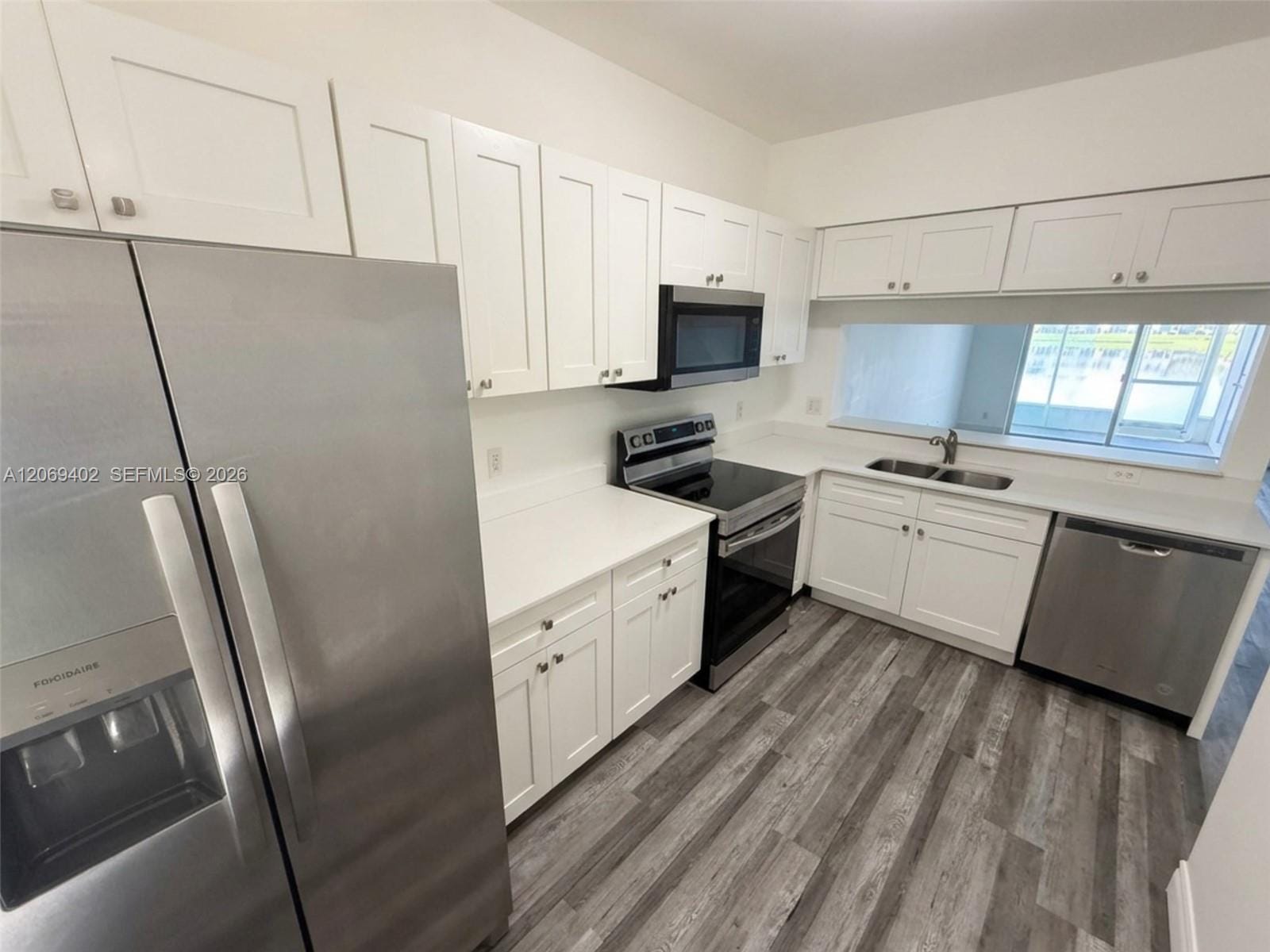 3152 SW 49th Street 126 — photo 5