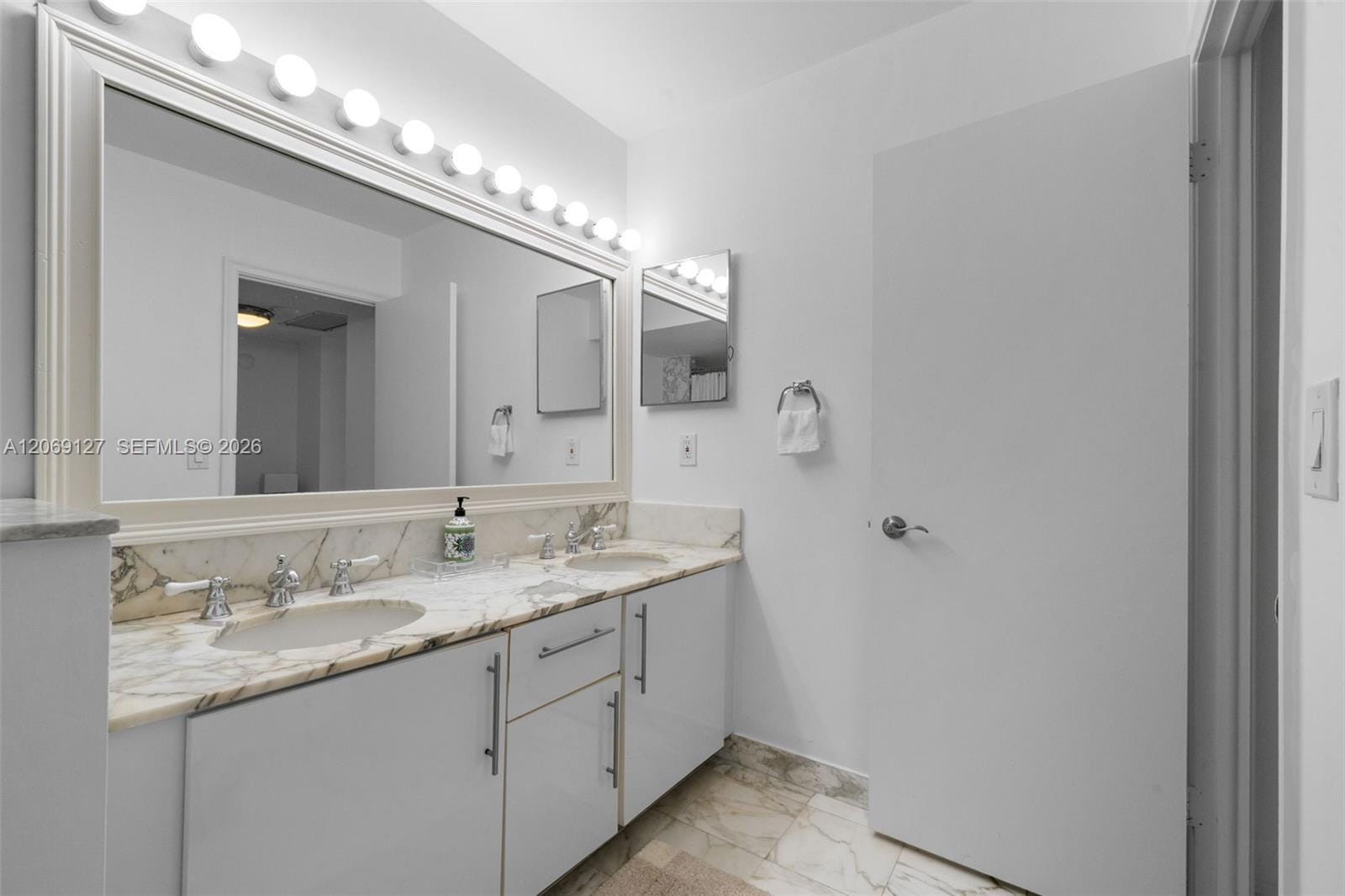 9801 Collins Avenue 20V, Bal Harbour, FL 33154 photo 15