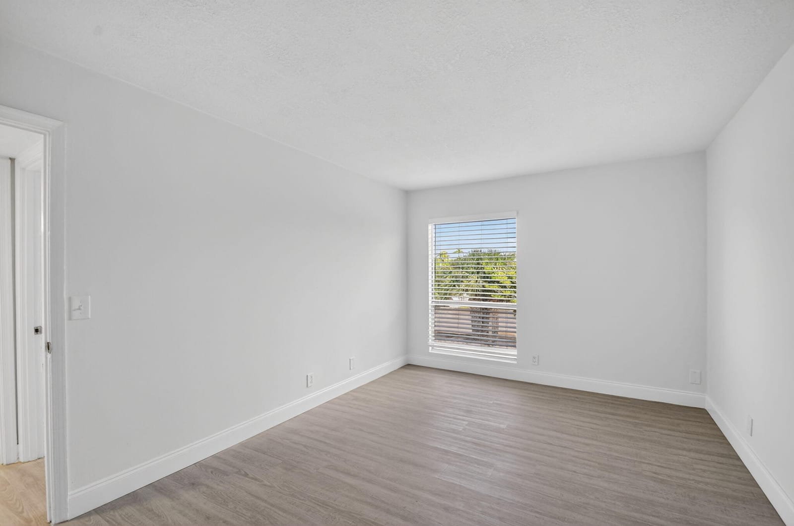 1500 N Congress Avenue C20, West Palm Beach, FL 33401 photo 14