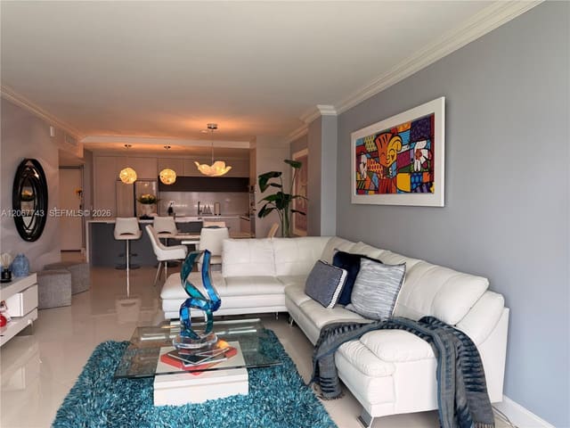 19390 Collins Avenue 509, Sunny Isles Beach, FL 33160