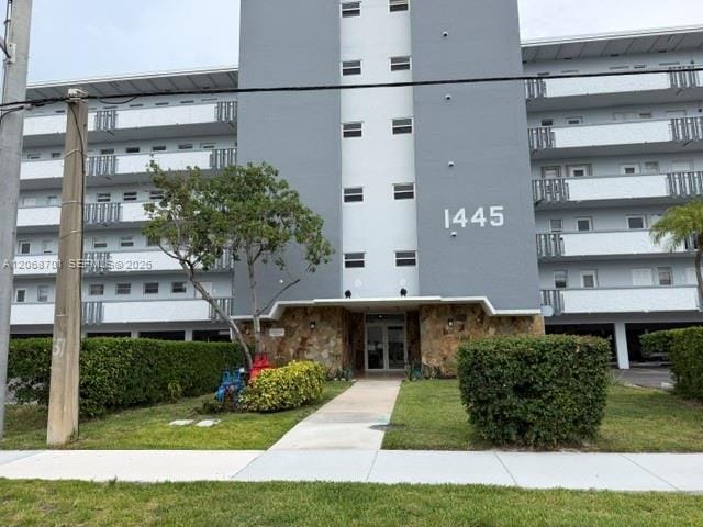 1445 Atlantic Shores Boulevard 605 — photo 1