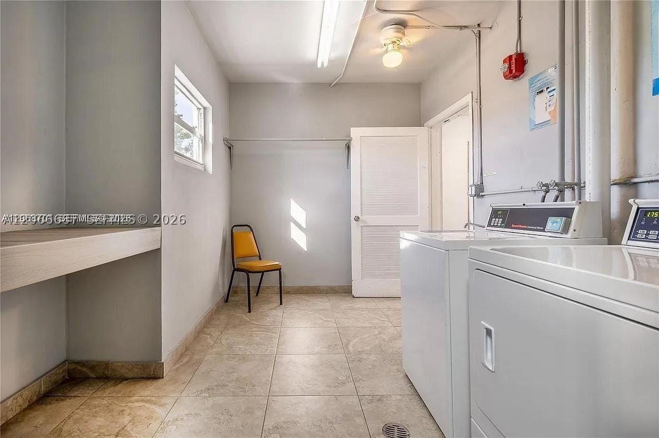 1445 Atlantic Shores Boulevard 605 — photo 4