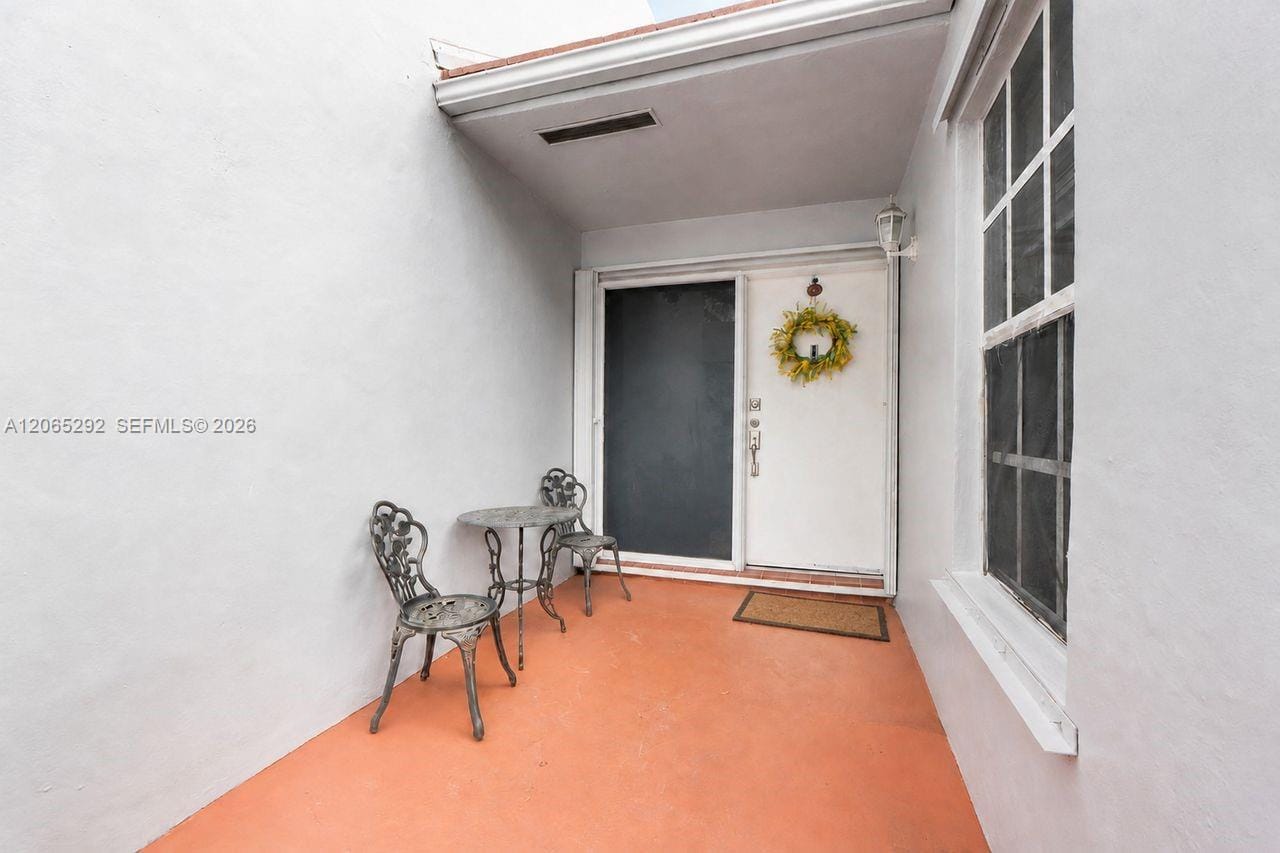 10340 SW 154th Place 41, Miami, FL 33196
