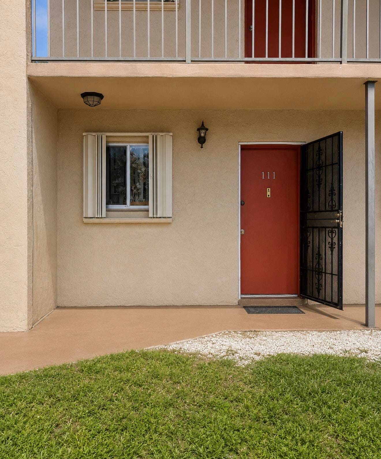 6120 FOREST HILL Boulevard 111 — photo 3