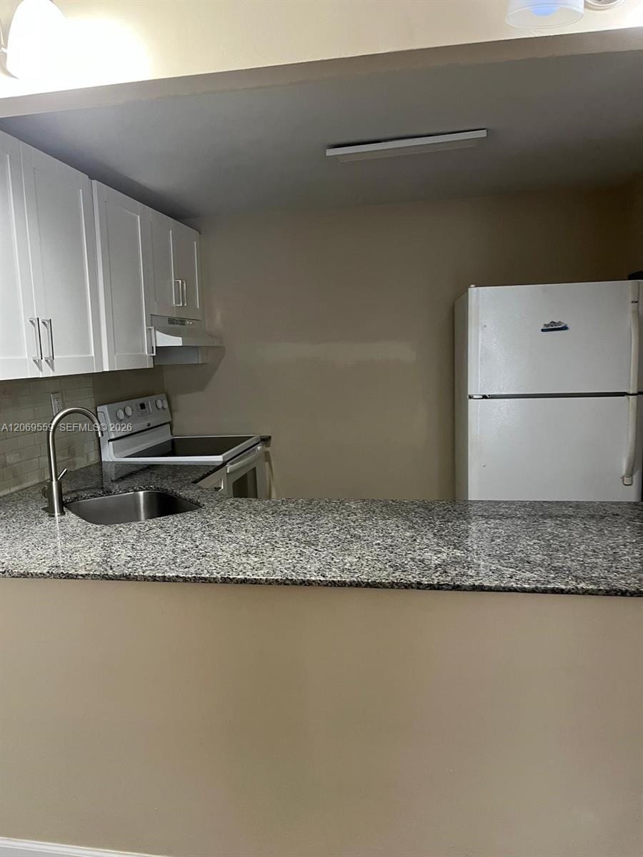 4550 NW 9th Street 701E — photo 3