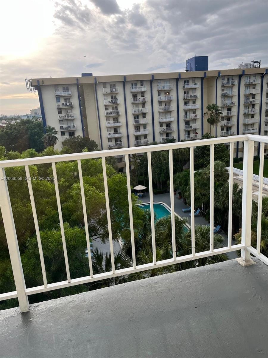 4550 NW 9th Street 701E — photo 8
