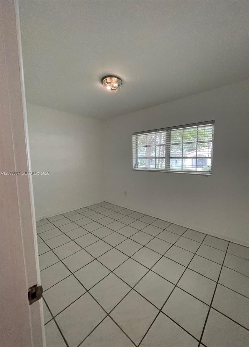 828 Lorca Street — photo 8